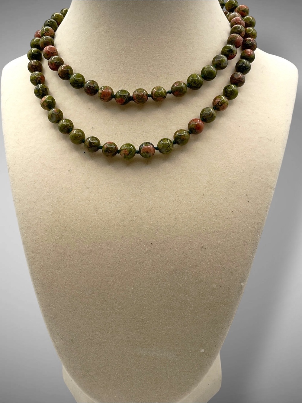VTG Genuine Unakite Jasper Hand Knotted Gemstone Beaded Strand Necklace Boho
